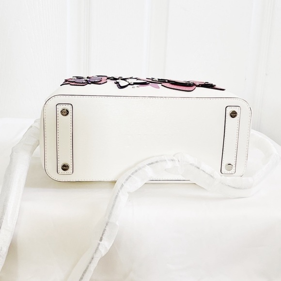 DKNY Paige leather butterfly satchel - Picture 9 of 11